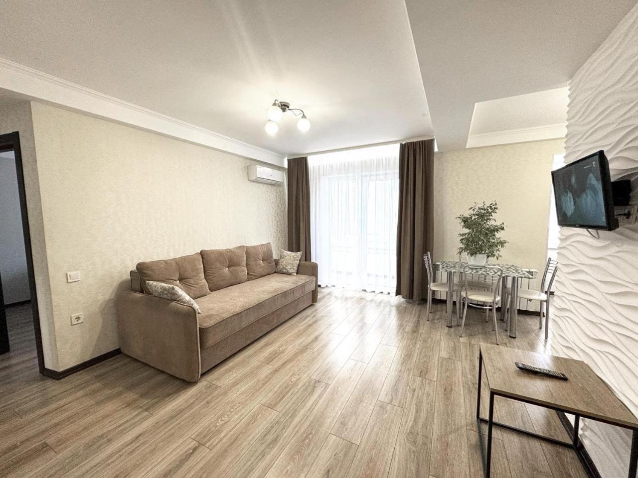 Artal Apartment On Obolonskyi Avenue 16A, 2 Bedroom Kiev Eksteriør bilde